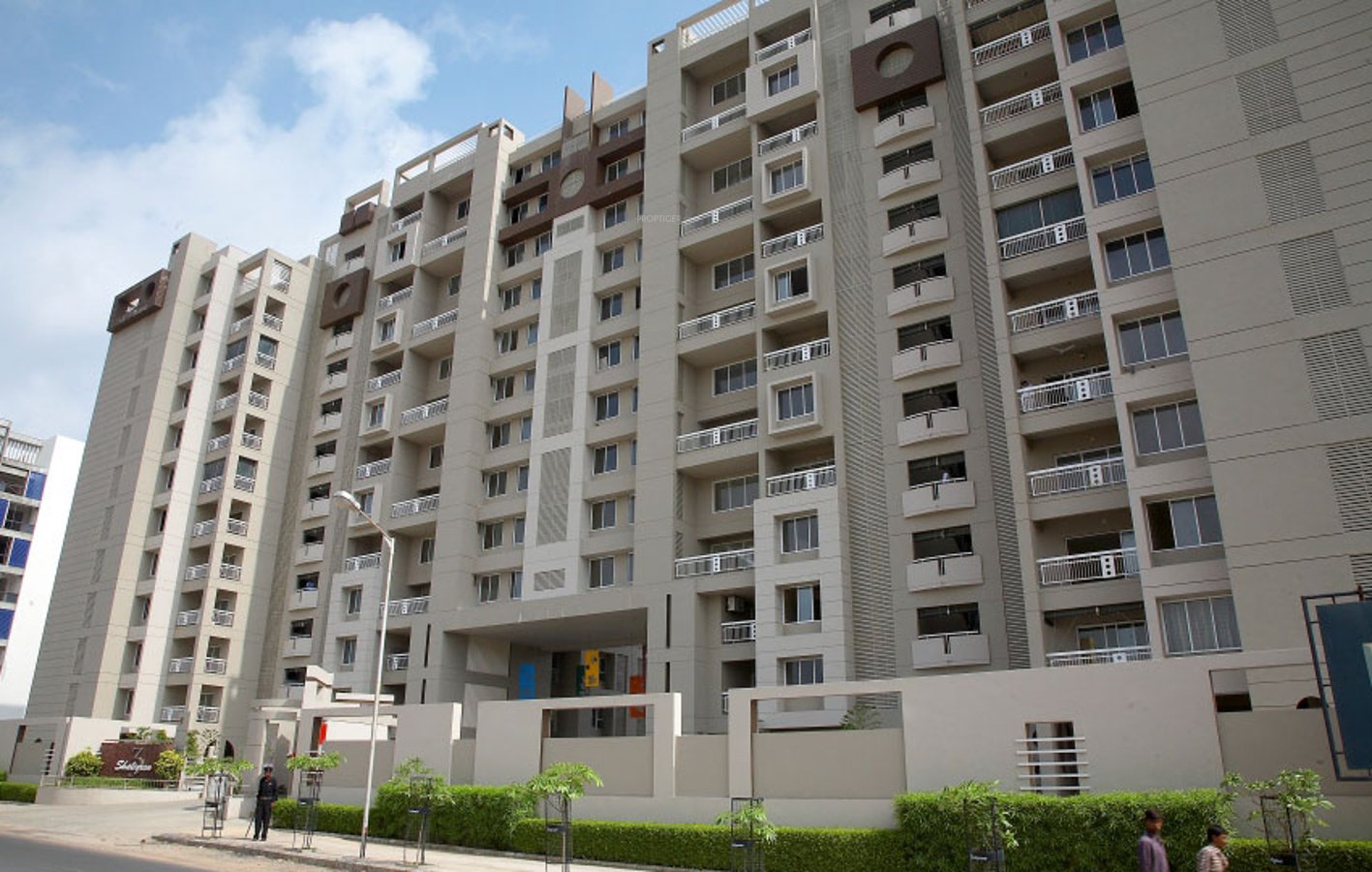 4Bhk Spacious in Prahlad nagar, Ahmedabad